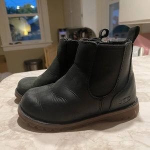 Ugg Toddler Size 7 Boot